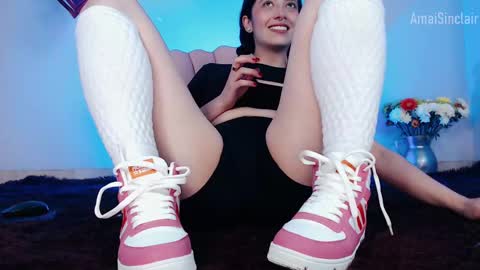 Snapshot of amaisinclair chatting on February 21, 2025, 9:13 am Amai Sinclair online show from February 21, 2025, 9:13 am