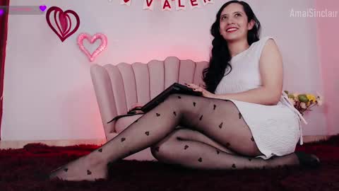 Snapshot of amaisinclair chatting on February 22, 2025, 12:19 pm Amai Sinclair online show from February 22, 2025, 12:19 pm