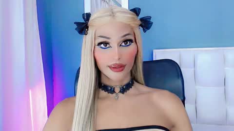 amal_baddel_ online show from December 18, 2024, 4:42 am