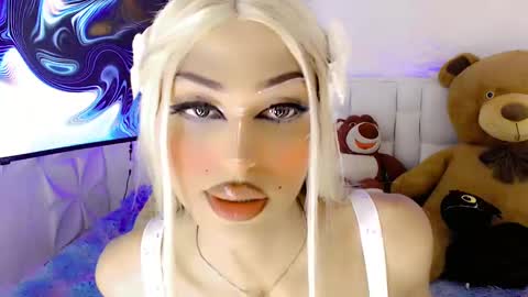 amal_baddel_ online show from February 28, 2025, 8:20 am