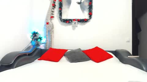 Snapshot of amali2015 chatting on December 17, 2025, 7:20 pm amali2015 online show from December 17, 2025, 7:20 pm