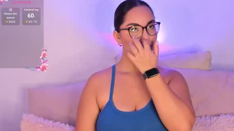 Snapshot of amalia_bennet chatting on February 13, 2026, 11:28 am amalia bennet online show from February 13, 2026, 11:28 am