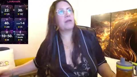 Snapshot of amalia_brunette chatting on January 5, 2026, 11:08 pm AMALIA online show from January 5, 2026, 11:08 pm