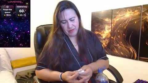 Snapshot of amalia_brunette chatting on January 16, 2026, 12:58 am AMALIA online show from January 16, 2026, 12:58 am