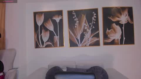 Amalia cruss online show from March 4, 2026, 8:15 pm