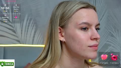 Amalia online show from January 24, 2025, 8:43 pm