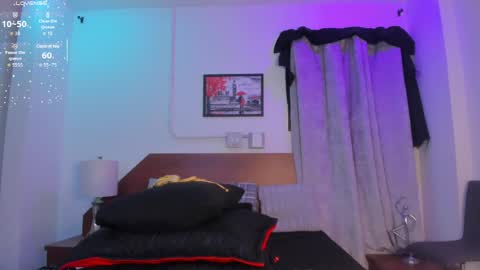 amanda29_ online show from May 1, 2026, 7:07 pm
