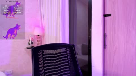 Snapshot of amanda_26 chatting on January 30, 2025, 1:11 am Luisa online show from January 30, 2025, 1:11 am