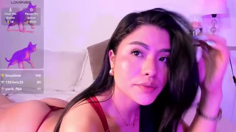Snapshot of amanda_26 chatting on March 6, 2025, 7:25 am Luisa online show from March 6, 2025, 7:25 am