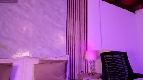 Snapshot of amanda_26 chatting on February 23, 2026, 12:41 am Luisa online show from February 23, 2026, 12:41 am