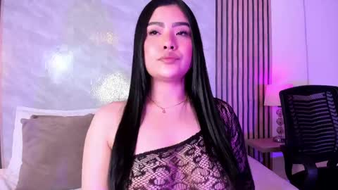 Luisa online show from May 3, 2026, 10:05 pm