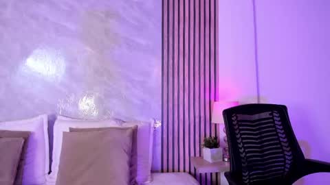 Luisa online show from May 31, 2026, 1:03 am