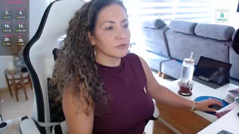 Snapshot of amanda_bella1 chatting on February 15, 2026, 9:44 pm Amanda online show from February 15, 2026, 9:44 pm