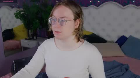 Hi im Amanda online show from April 8, 2026, 10:26 am