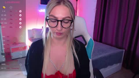 amanda_jordan online show from December 18, 2025, 4:13 pm