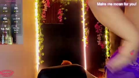 Amanda Moore online show from July 11, 2026, 5:32 am