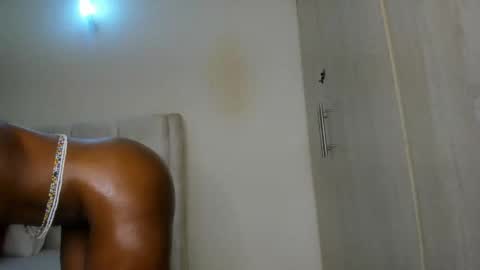 Snapshot of amanda_tint chatting on October 31, 2025, 7:26 pm Amanda tint online show from October 31, 2025, 7:26 pm