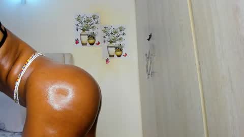 Snapshot of amanda_tint chatting on February 25, 2026, 6:34 am Amanda tint online show from February 25, 2026, 6:34 am