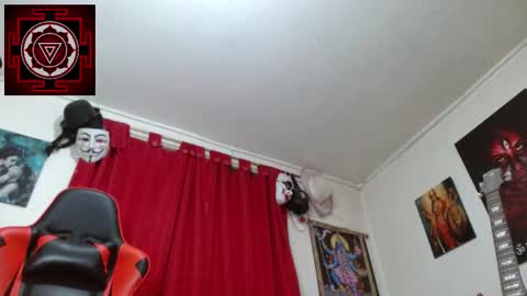 Snapshot of amanda_valeska chatting on October 24, 2025, 5:42 pm Amanda Valeska online show from October 24, 2025, 5:42 pm