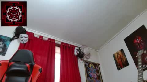 Snapshot of amanda_valeska chatting on October 27, 2025, 5:50 pm Amanda Valeska online show from October 27, 2025, 5:50 pm