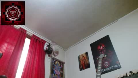 Snapshot of amanda_valeska chatting on October 28, 2025, 4:42 pm Amanda Valeska online show from October 28, 2025, 4:42 pm