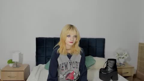 Snapshot of amandacutse chatting on September 27, 2025, 5:56 am Amanda online show from September 27, 2025, 5:56 am