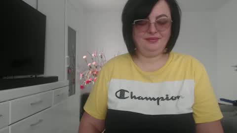 Snapshot of amandamuller1982 chatting on February 5, 2025, 11:44 am Anda online show from February 5, 2025, 11:44 am