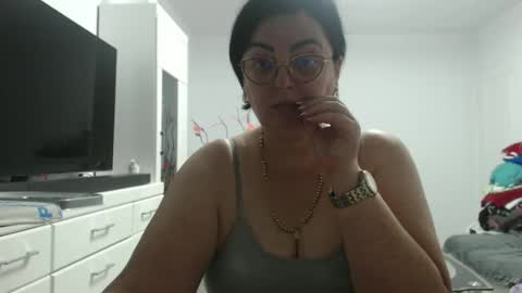 Snapshot of amandamuller1982 chatting on September 22, 2025, 2:02 am Anda online show from September 22, 2025, 2:02 am