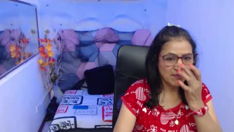 Snapshot of amandapeet chatting on November 1, 2025, 5:48 pm amandapeet online show from November 1, 2025, 5:48 pm