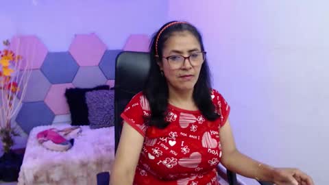 Snapshot of amandapeet chatting on November 14, 2025, 8:18 pm amandapeet online show from November 14, 2025, 8:18 pm