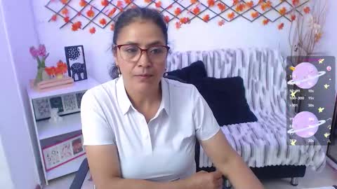 Snapshot of amandapeet chatting on January 10, 2026, 8:43 pm amandapeet online show from January 10, 2026, 8:43 pm