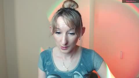 Amanda online show from May 22, 2026, 7:04 am