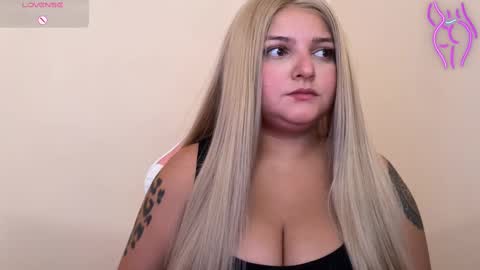 Amandha online show from February 21, 2025, 7:10 pm