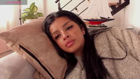 Snapshot of amapola_666 chatting on January 14, 2025, 10:12 pm Ama online show from January 14, 2025, 10:12 pm