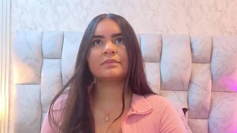 amarahanks_ online show from November 22, 2025, 7:24 pm