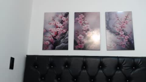 Snapshot of amaranta_f00x chatting on November 24, 2025, 12:38 pm Amaranta online show from November 24, 2025, 12:38 pm