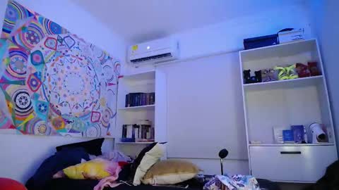 Susan online show from October 22, 2025, 9:47 pm