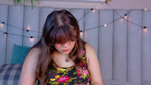 Snapshot of amarislenox__ chatting on November 19, 2025, 2:33 am Amaris online show from November 19, 2025, 2:33 am