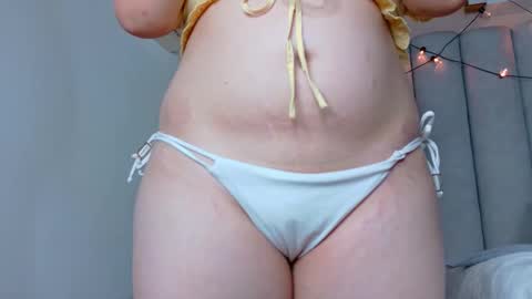 Snapshot of amarislenox__ chatting on November 21, 2025, 3:05 am Amaris online show from November 21, 2025, 3:05 am