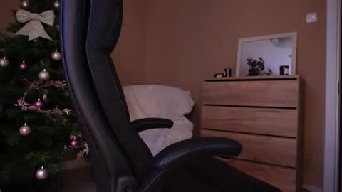 amateur_fitbabex online show from December 19, 2025, 7:15 am