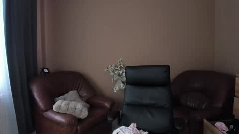 amateur_fitbabex online show from January 16, 2026, 7:34 am