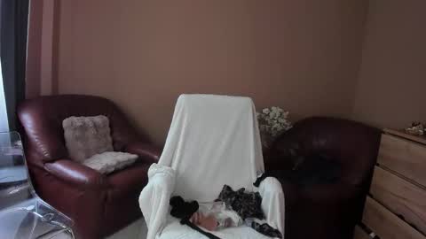 amateur_fitbabex online show from March 15, 2026, 7:47 am