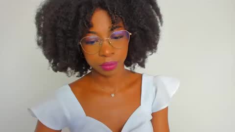 Snapshot of amatiistur chatting on December 20, 2024, 5:18 pm Tammy online show from December 20, 2024, 5:18 pm