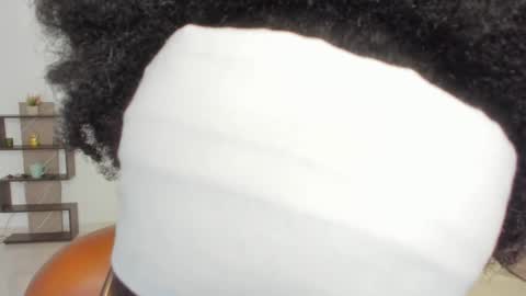 Snapshot of amatiistur chatting on November 30, 2025, 4:33 pm Tammy online show from November 30, 2025, 4:33 pm