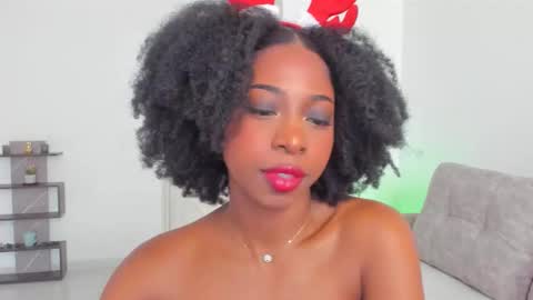 Snapshot of amatiistur chatting on December 21, 2025, 5:53 pm Tammy online show from December 21, 2025, 5:53 pm