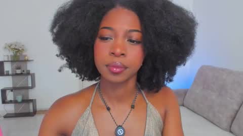 Snapshot of amatiistur chatting on February 8, 2026, 8:23 pm Tammy online show from February 8, 2026, 8:23 pm