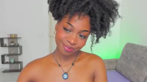 Snapshot of amatiistur chatting on February 13, 2026, 7:54 pm Tammy online show from February 13, 2026, 7:54 pm