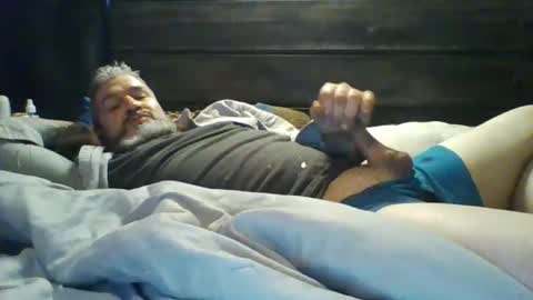 amatterdaddy83 online show from November 29, 2025, 10:24 pm