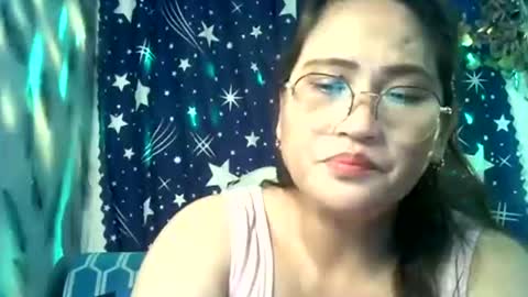 Snapshot of amazing_angel22 chatting on January 14, 2026, 12:16 am amazing angel online show from January 14, 2026, 12:16 am
