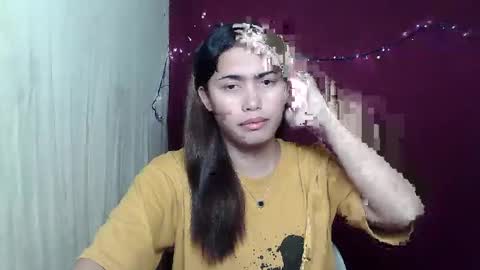 Snapshot of amazing_yella69 chatting on November 22, 2025, 11:31 am YELLA online show from November 22, 2025, 11:31 am